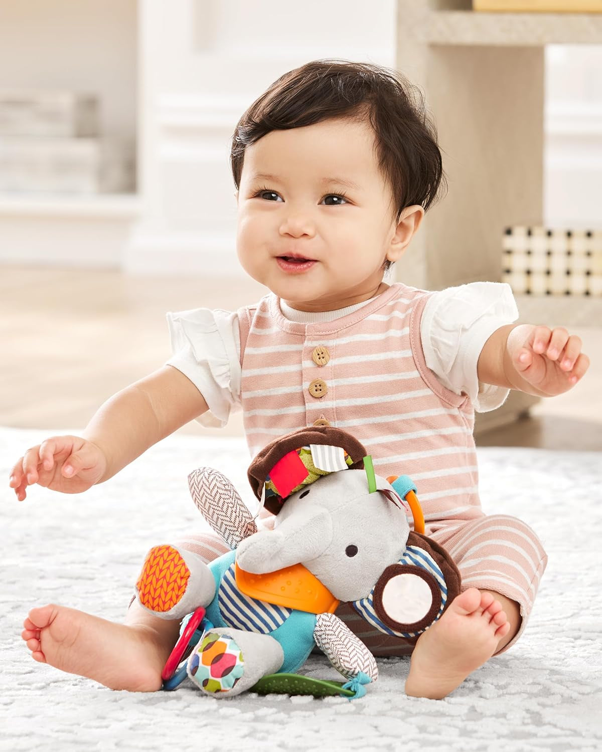 Skip Hop Bandana Buddies Activity Toy, zacht speelgoed voor baby's en kinderen, veelkleurig, olifantenbabyspeelgoed Naty Shop