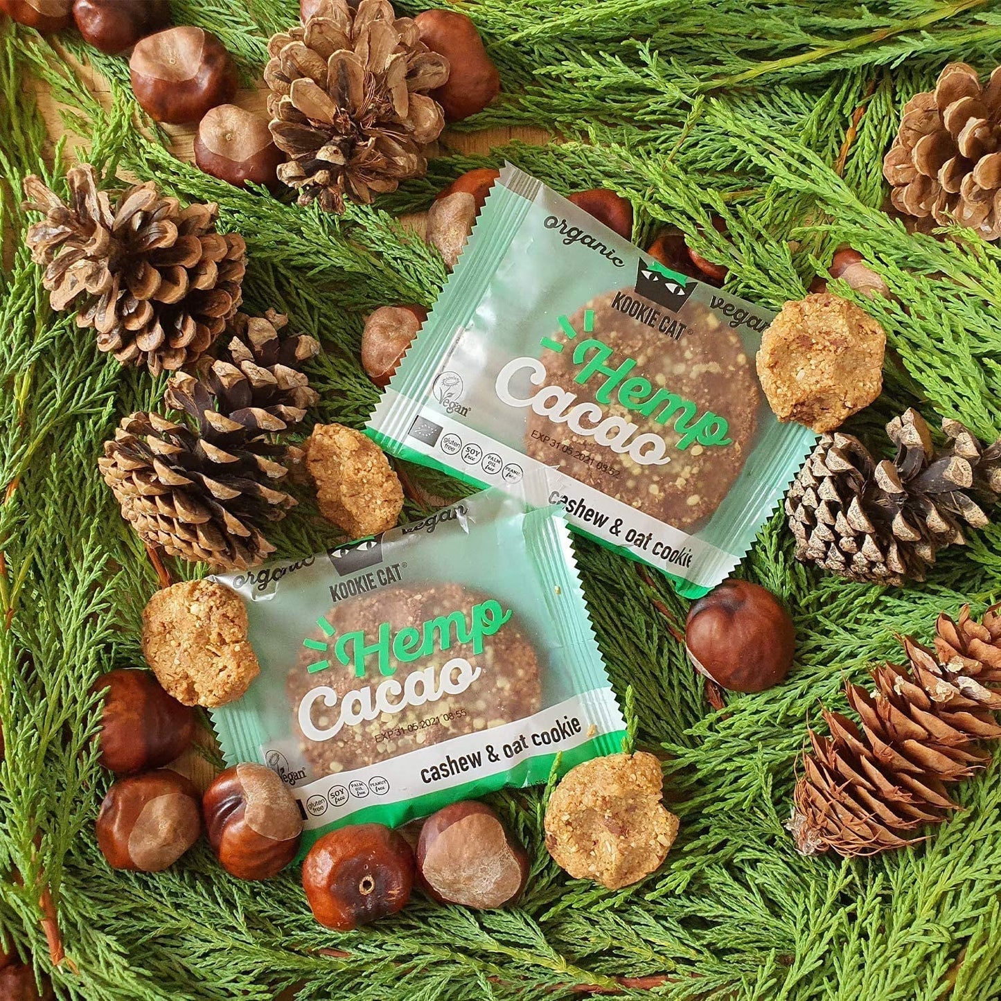 Hennepzaad en cacao - Individueel verpakte veganistische glutenvrije sojavrije biologische cashew- en haverkoekjes - 12 x 50 g multipack