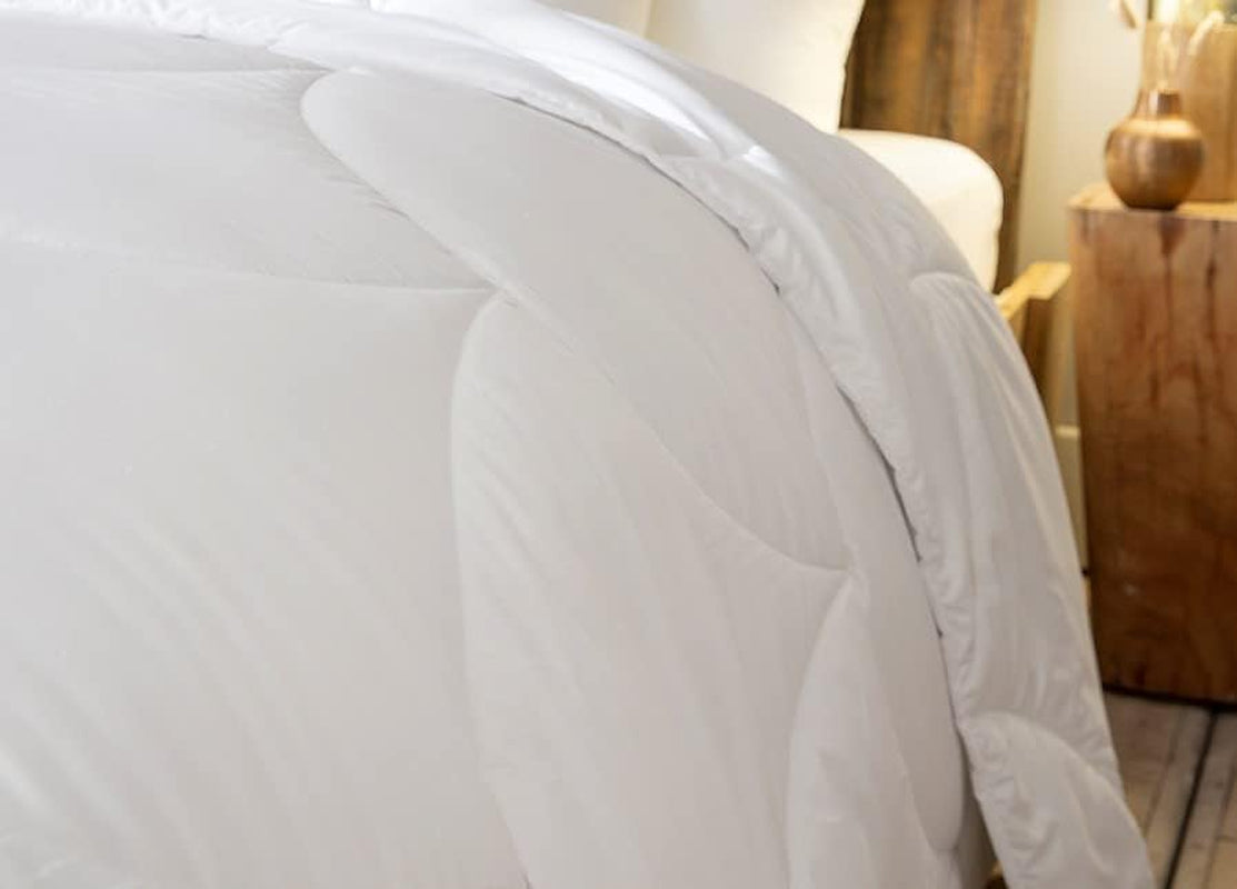 Abeil 15000000538 Douceur Infinie dekbed, warm, polyester, wit, wit, 240 X 260 Cm Quilts en quilts Naty Shop