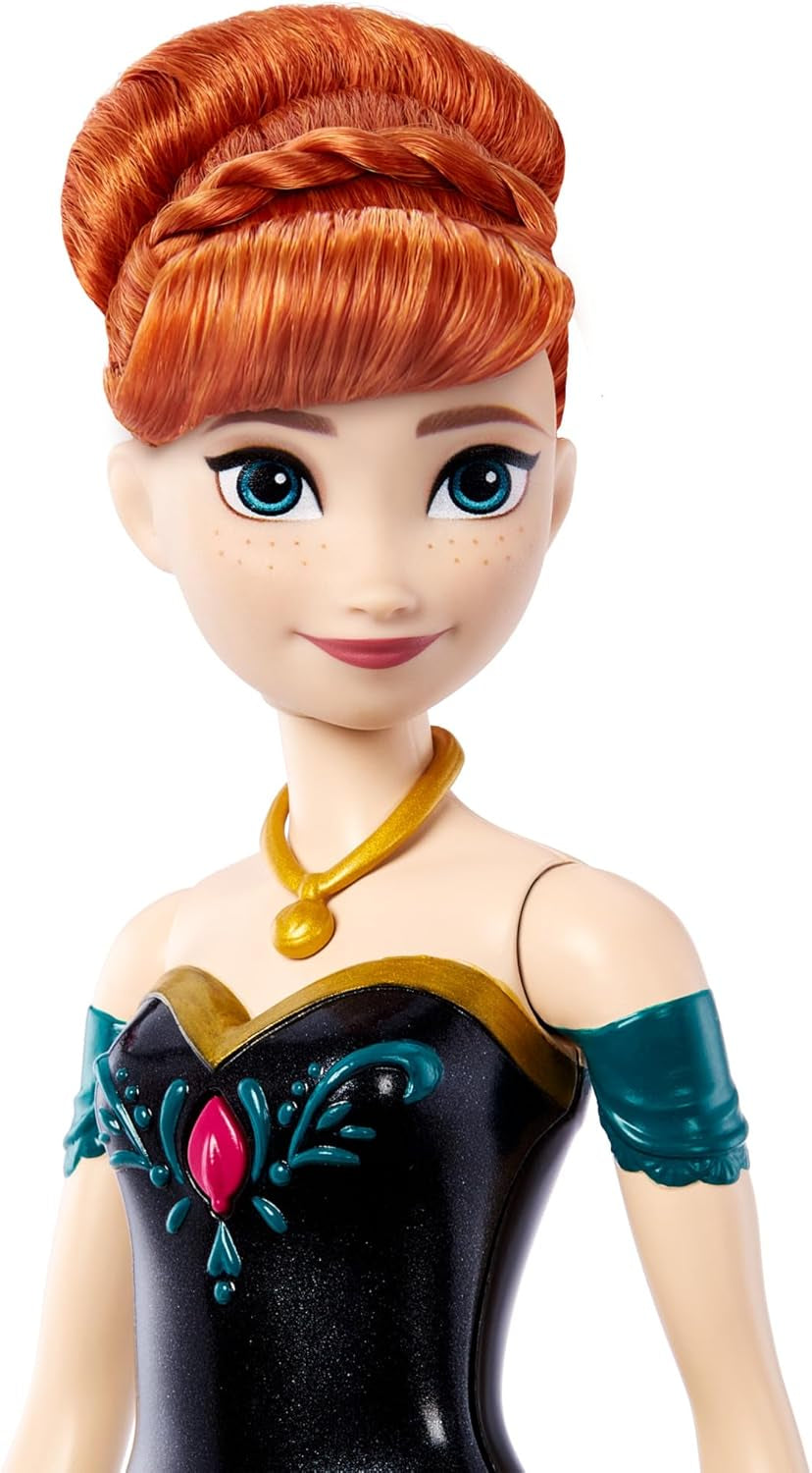 Mattel Toys Disney Frozen Anna zingende modepop in iconische outfit zingt "For the First Time" uit de Disney-film in het Engels, Frans, Duits, Italiaans, JDL59
