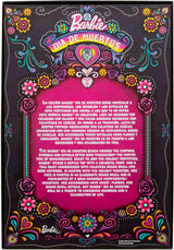 Barbie kenmerkende pop, Día De Muertos 2024 verzamelfiguur in zwarte jurk en blauwe top met ruches, geborduurde print en kleurrijke accessoires, HRM72