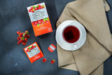 Ahmad Tea - Wilde Aardbei - Cafeïnevrije fruit- en kruidenthee - Aardbei - Smaakverzegelde, individueel verpakte theezakjes met 2 g thee per portie - 20 theezakjes met bandjes