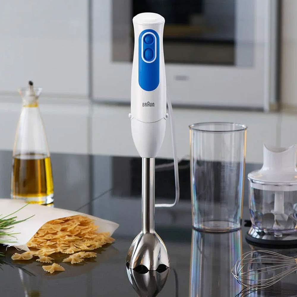 Braun Household Stabmixer MQ 3035 WH - Multiquick 3 Pürierstab Mit Edelstahl-Mixfuß, 2 Geschwindigkeiten, Spritzschutz, Spülmaschinenfest, Zerkleinerer, Schneebesen & 600Ml Mix- en Messbecher, Weiß Kitchen Naty Shop
