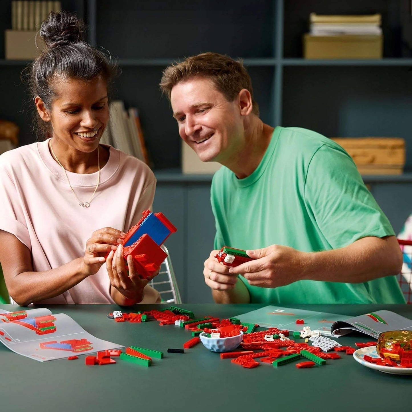 LEGO Art Love Bouwset voor volwassenen Woondecoratie Valentijnsdag- en Moederdagcadeau voor dames en heren Creatieve activiteit voor kunst- en designliefhebbers 31214 Bouwsets Besuche in LEGO-Store