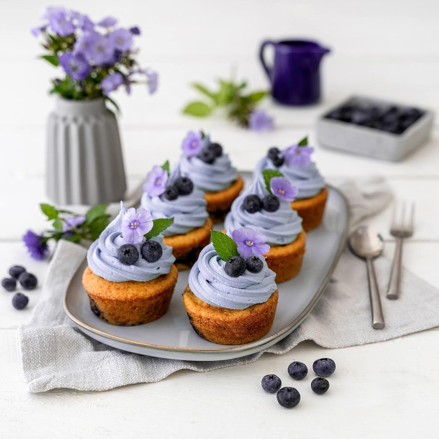 Zenker 12Er Muffinform Energy, Premium-Backform, Für Köstliche Kuchen, Verkürzt Die Backzeit Um Bis Zu 20% (Farbe: Silber/Anthrazit), Menge: 1 Stück, Hellgrau Und Dunkelgrau Vormen en bakplaten Naty Shop