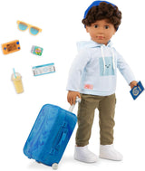 Our Generation - Milo - Jongenspop van 46 cm - Levensechte bruine ogen en krullend bruin haar - Bagage op wielen en reisaccessoires - Fantasiespel - Speelgoed voor kinderen vanaf 3 jaar