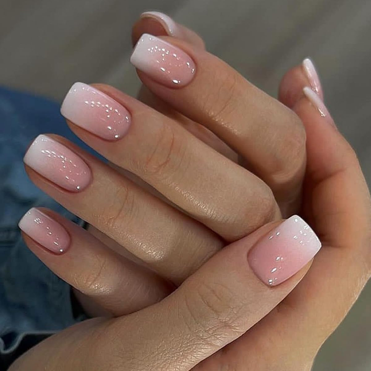 Zelfklevende kunstnagels set - Franse kunstnagels - 24 stuks Kort Vierkant Ontwerp Wit Roze Gradiënt Kunstnagels Ballerina Manicure (Kort Roze Gradiënt)