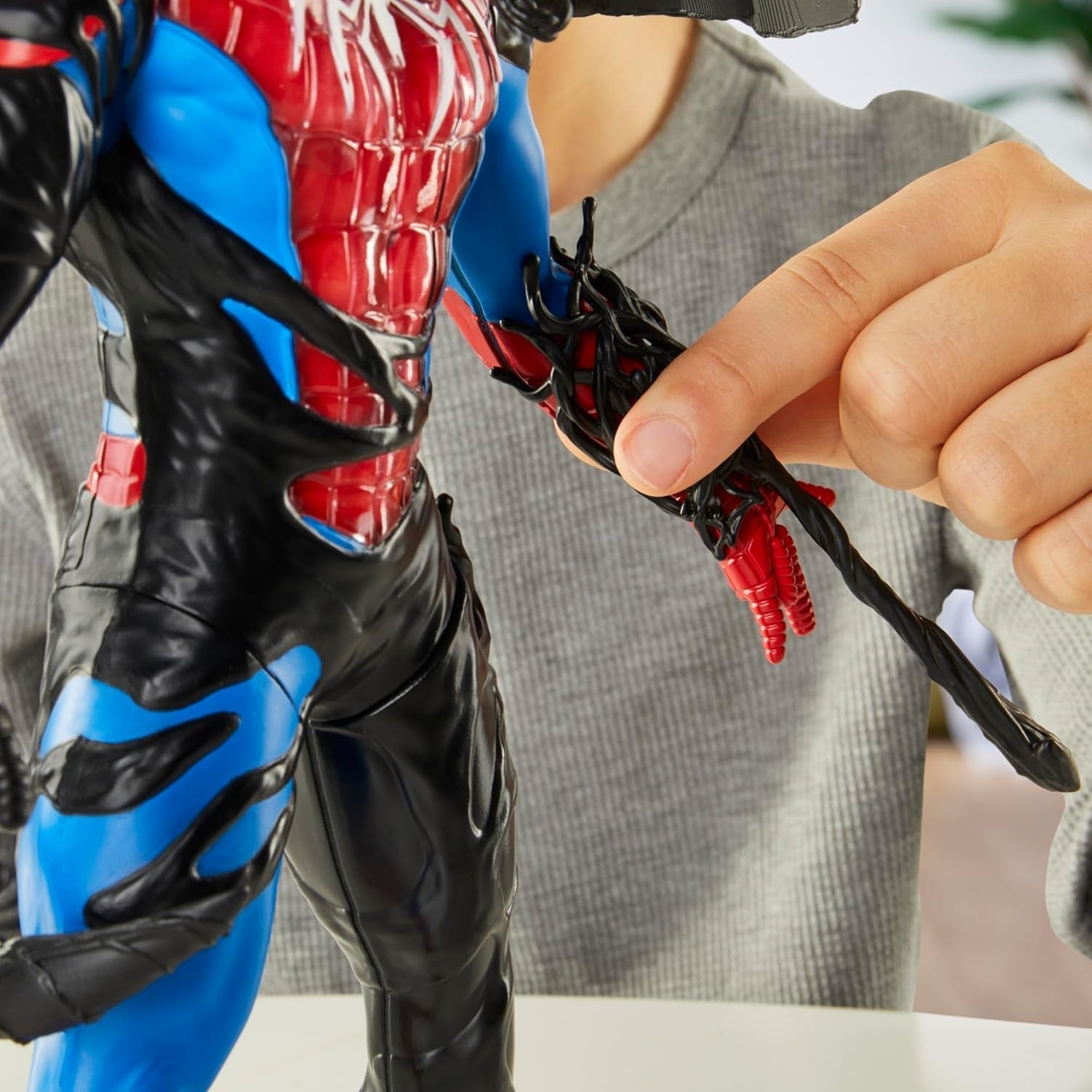 Marvel Spider-Man Venomversus Spider-Man Color Changer-actiefiguur met accessoire Actiefiguren Naty Shop