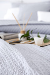 Todocama Fine Boutique sprei met piquépatroon, voor lente, zomer, herfst en winter, 100% superzachte microvezel, multifunctionele deken, 140/150/160-250 X 260 cm, lichtgrijs Bedden en dekens Beuche den Todocama-Store