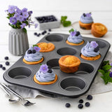 Zenker 12Er Muffinform Energy, Premium-Backform, Für Köstliche Kuchen, Verkürzt Die Backzeit Um Bis Zu 20% (Farbe: Silber/Anthrazit), Menge: 1 Stück, Hellgrau Und Dunkelgrau Vormen en bakplaten Naty Shop