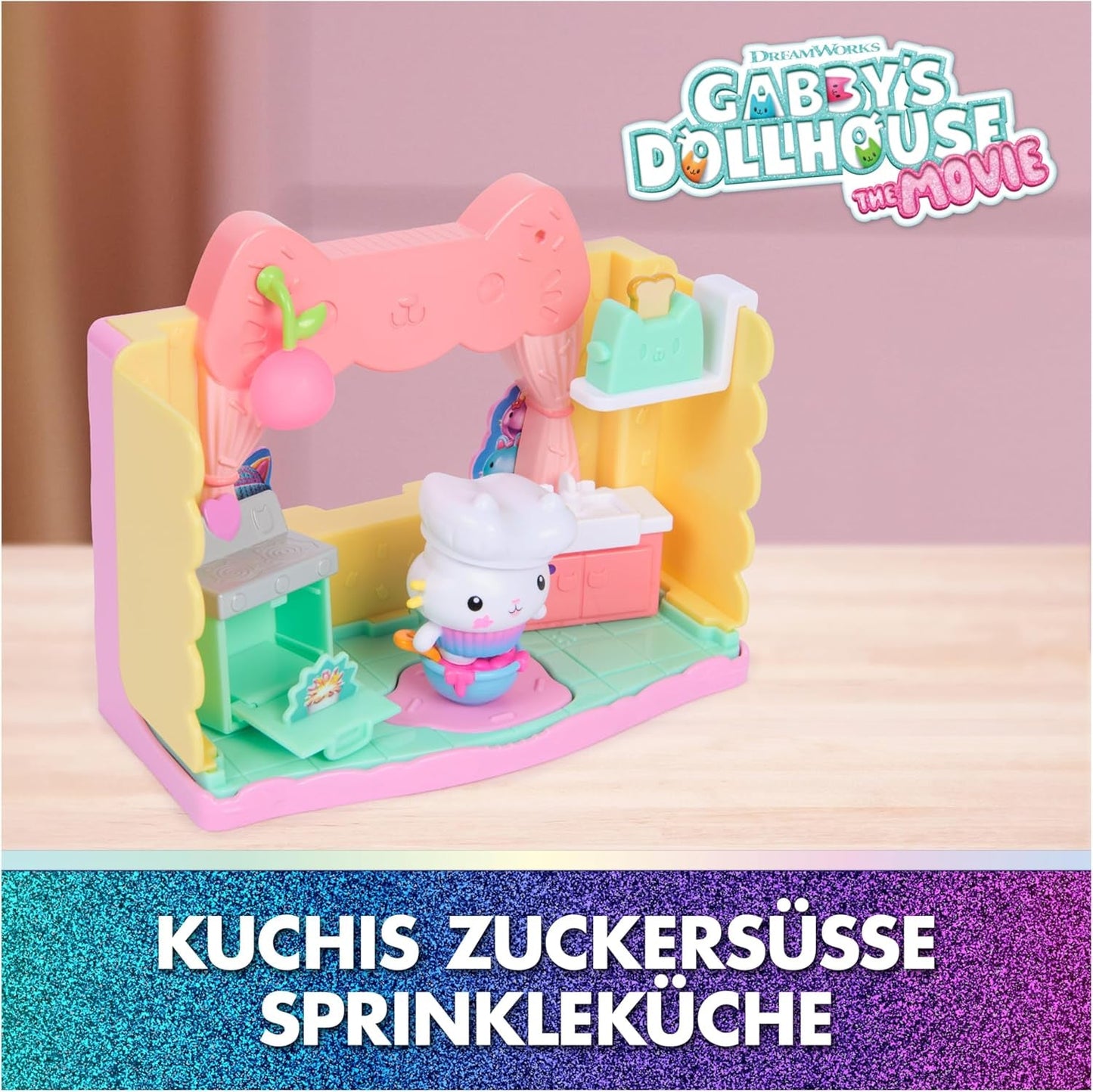 DREAMWORKS GABBY'S POPPENHUIS: DE FILM - Portaalkamer Kuchi's met suiker bestrooide keuken met figuur en accessoires, voor kinderen vanaf 3 jaar
