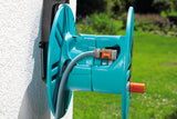 Gardena Classic 60 muurslanghaspel met slanggeleidingshaspel: Voor eenvoudige wandmontage, met anti-druppelsysteem, haakse aansluiting, grote capaciteit, ruimtebesparend (2650-88)