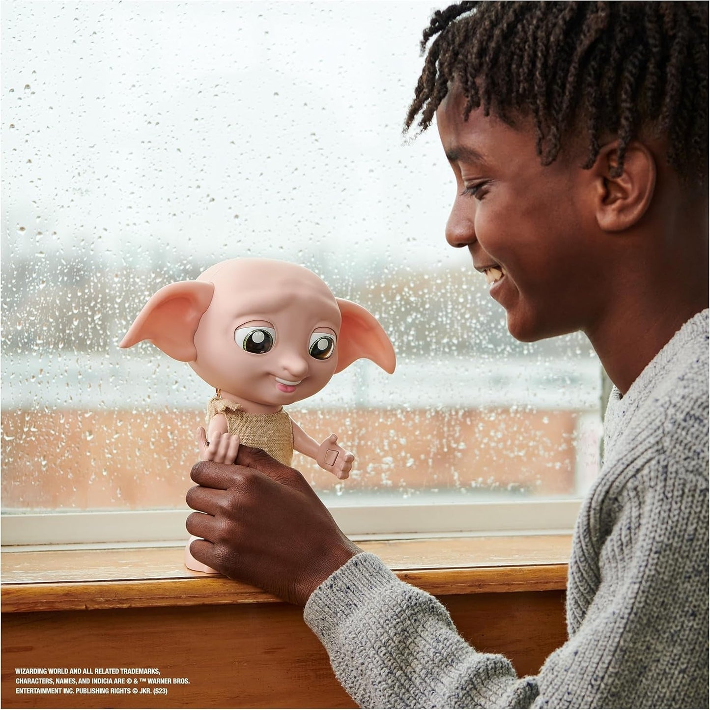 Wizarding World Harry Potter - Dobby House Elf interactieve pop met meer dan 30 geluiden, zinnen en bewegingen, Duits-Italiaans, speelgoed voor 6 jaar oud, fanartikel Poppen Naty Shop