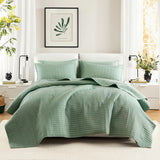 Comfort Spaces Kienna dekbedset, luxe dubbelgestikte zomerdeken, lichtgewicht, zacht, het hele jaar door beddengoed, bijpassende kussensloop, wit, deken voor kingsize bedden (264,2 x 228,6 cm), Naty Shop dekbedden en dekbedden Seafoam King/Cal King (104"X90")