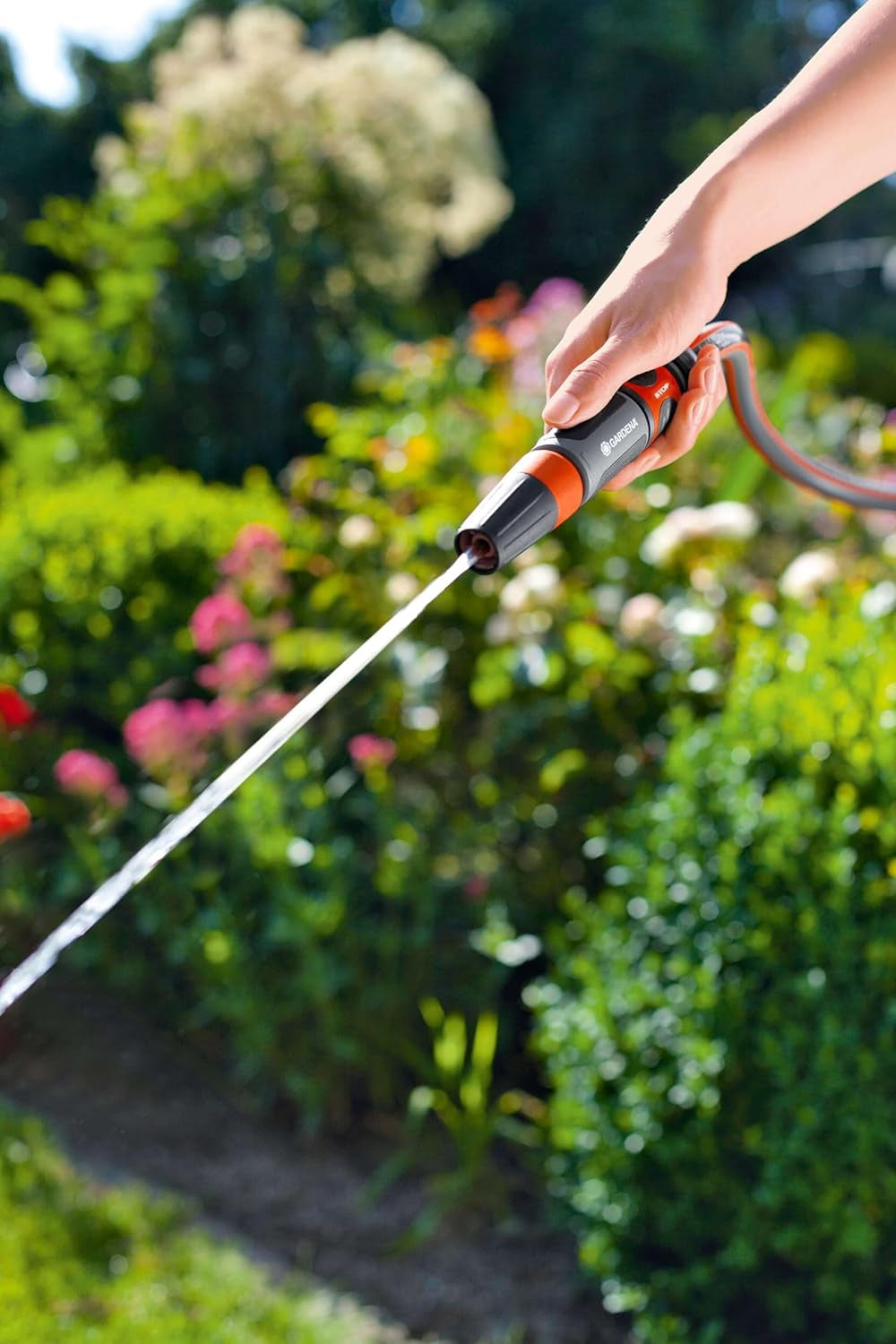 Gardena Sproeiset voor 13 mm (1/2 inch) en 15 mm (5/8 inch) slangen: Reinigingssproeiset met Aquastop voor snel wisselen van aansluiting (18288-20)