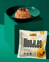 LEE KUM KEE Eiernoedels - Aziatische eiernoedels, de klassiekers voor wokgerechten en soepen, halfdroge noedels, klaar in 3 minuten, twee porties per verpakking, 6 x 180 g multipack