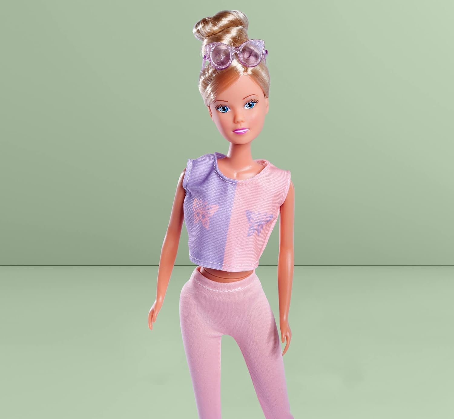 Simba 105733619 - Steffi Love hoelahoep, speelgoedpop met sportoutfit, hoelahoep en mechanische functie, 29 cm, vanaf 3 jaar