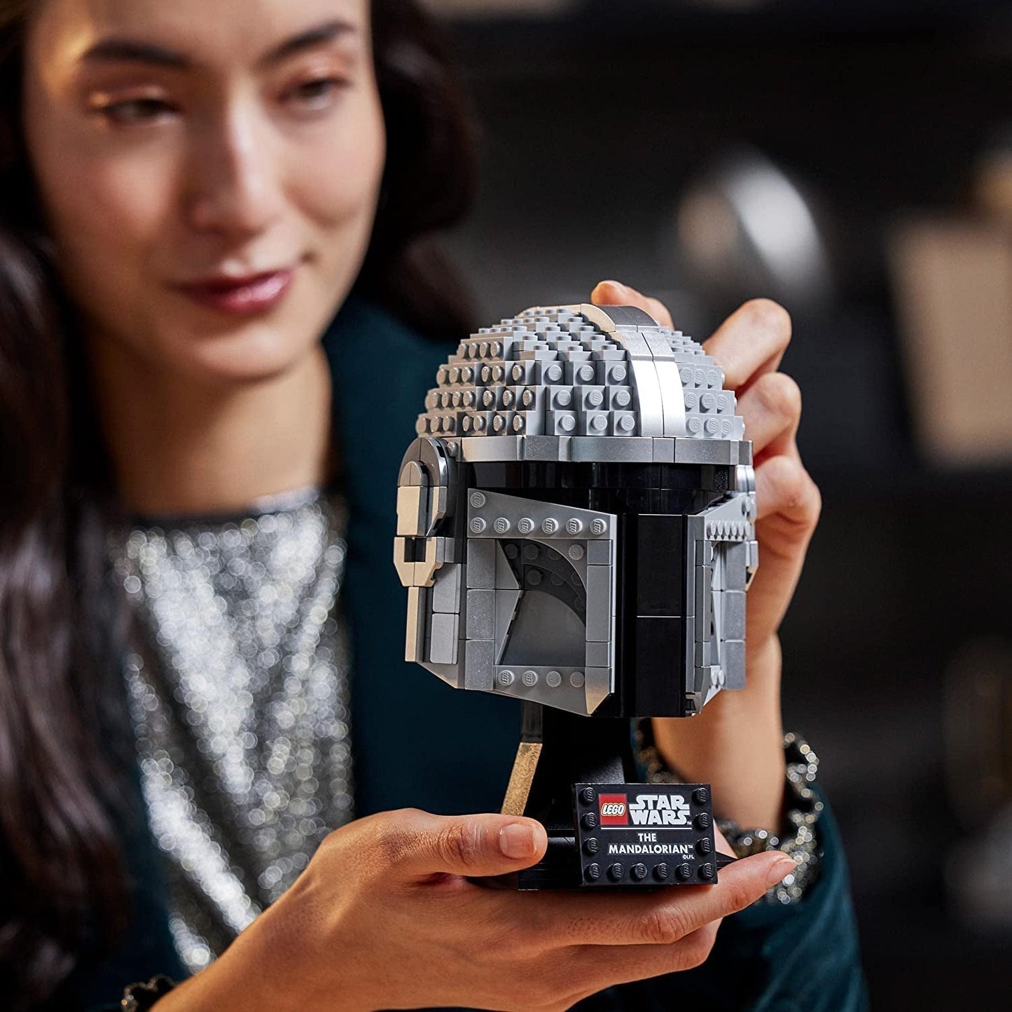 LEGO Star Wars Mandalorian helmmodel, collectie kamerdecoratie en een prachtig cadeau voor volwassenen, bouwpakket, mannen, vrouwen, moeder, vader, cadeau-idee voor de collectie 75328 Bouwsets Besuche in LEGO-Store