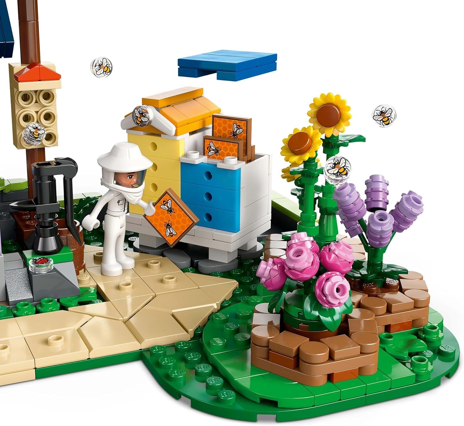 LEGO Friends Huis en bloementuin De imker bouwset Natuurspeelset Cadeau voor meisjes 12+ Bouwbare modelset 4 minifiguren en dierfiguren Kat en konijn 42669 Bouwsets Besuche in LEGO-Store