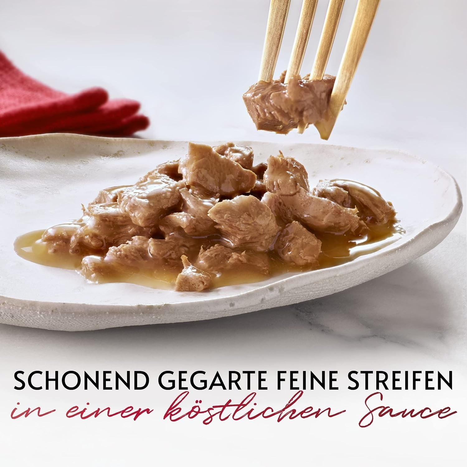 Gourmet Mon Petit Intense natvoer voor katten, gevogeltevariëteit, 8 stuks (8 x 6 zakjes van elk 50 g)
