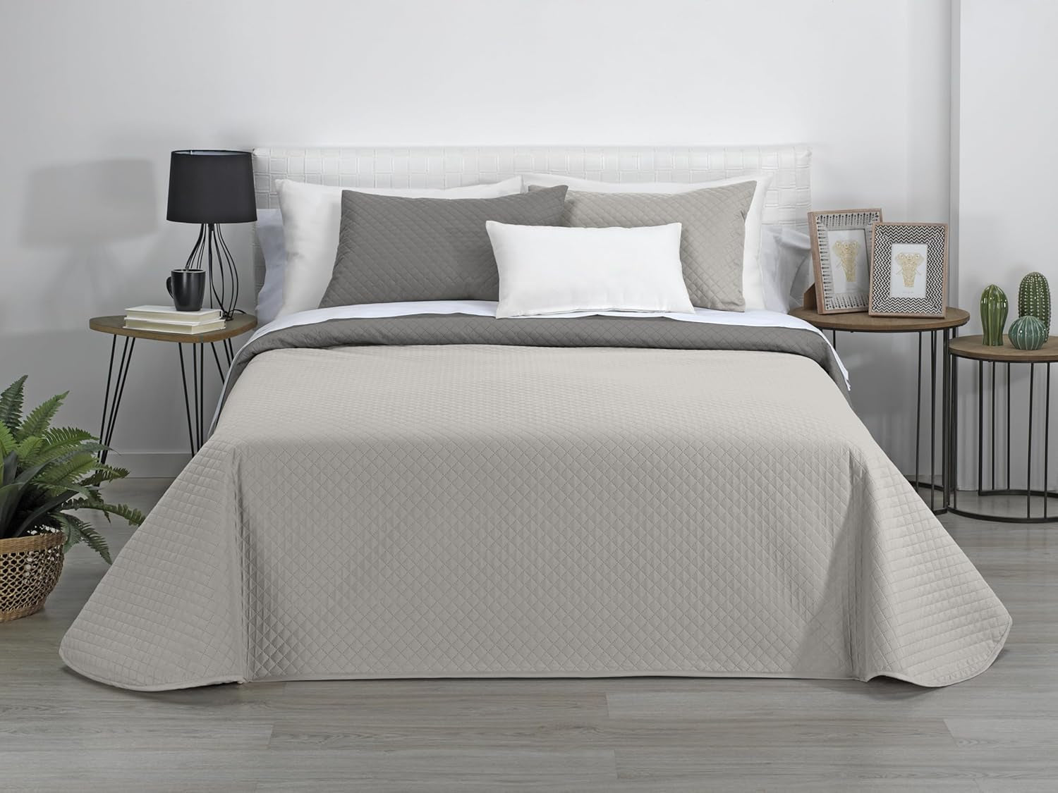 AVA | Omkeerbare boetiekquilt | Voor alle seizoenen | Kleur - Beige/Taupe | Voor bedden van 140/150/160 cm. bed. (250 X 270 Cm. Ancho X Alto) | Gewatteerde quilt Quilts en quilts Naty Shop