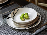 Grafisch servies, 18-delig voor 6 personen, porselein, wit