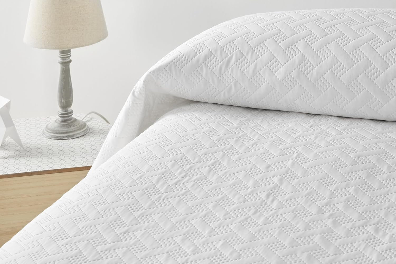 LISO - Sprei voor 105 Cm - Bouti Bedsprei - Lente en Zomer - 200X260 Cm - Roze Bedden en Dekens Besuche den Degrees home-Store Wit Bed 135 Cm