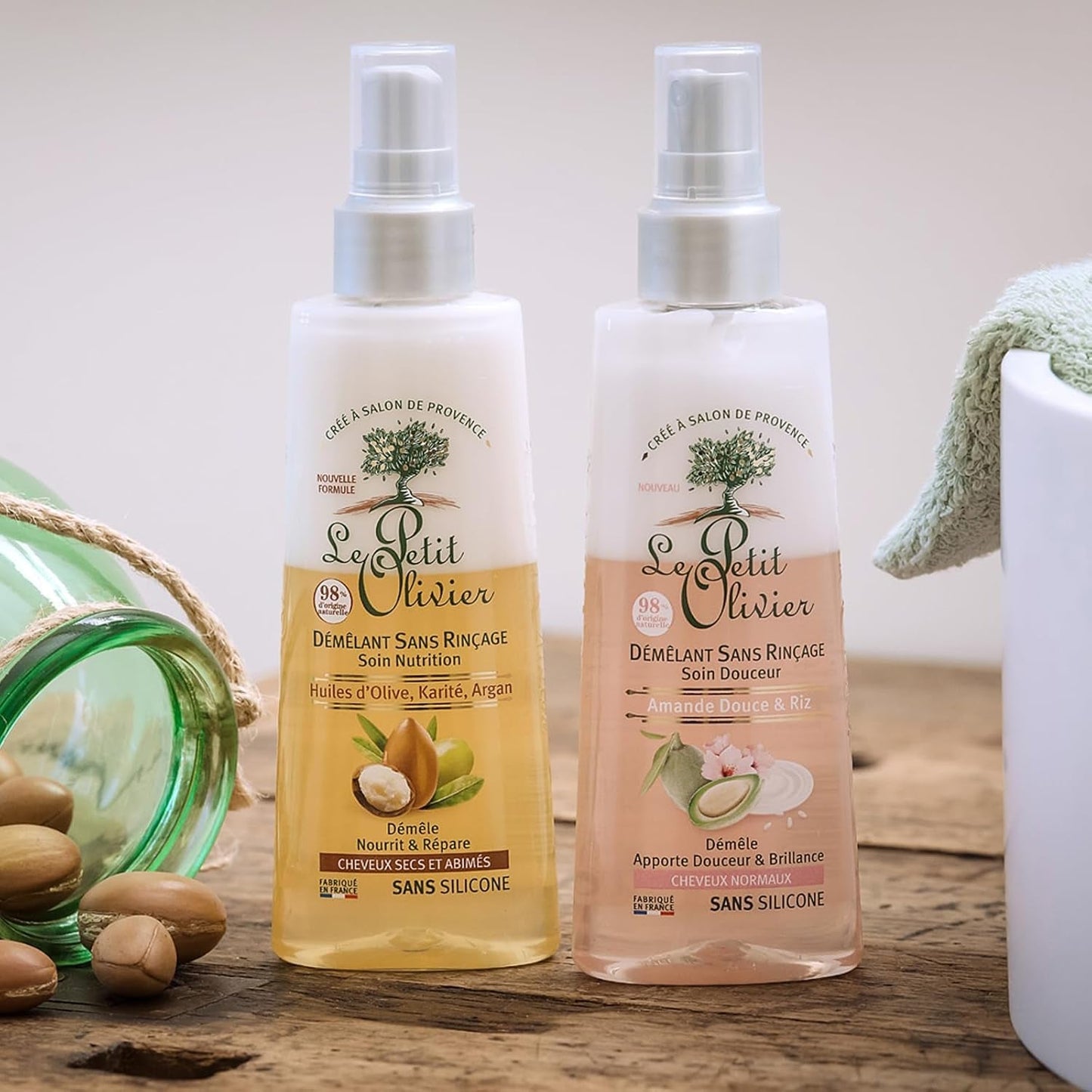 - Ontwarrende spray, verzorging, niet uitspoelen en siliconen, olijf-, shea- & arganolie, ontwart, herstelt en voedt - droog en beschadigd haar - 150 ml Haarontwarrende producten Naty Shop