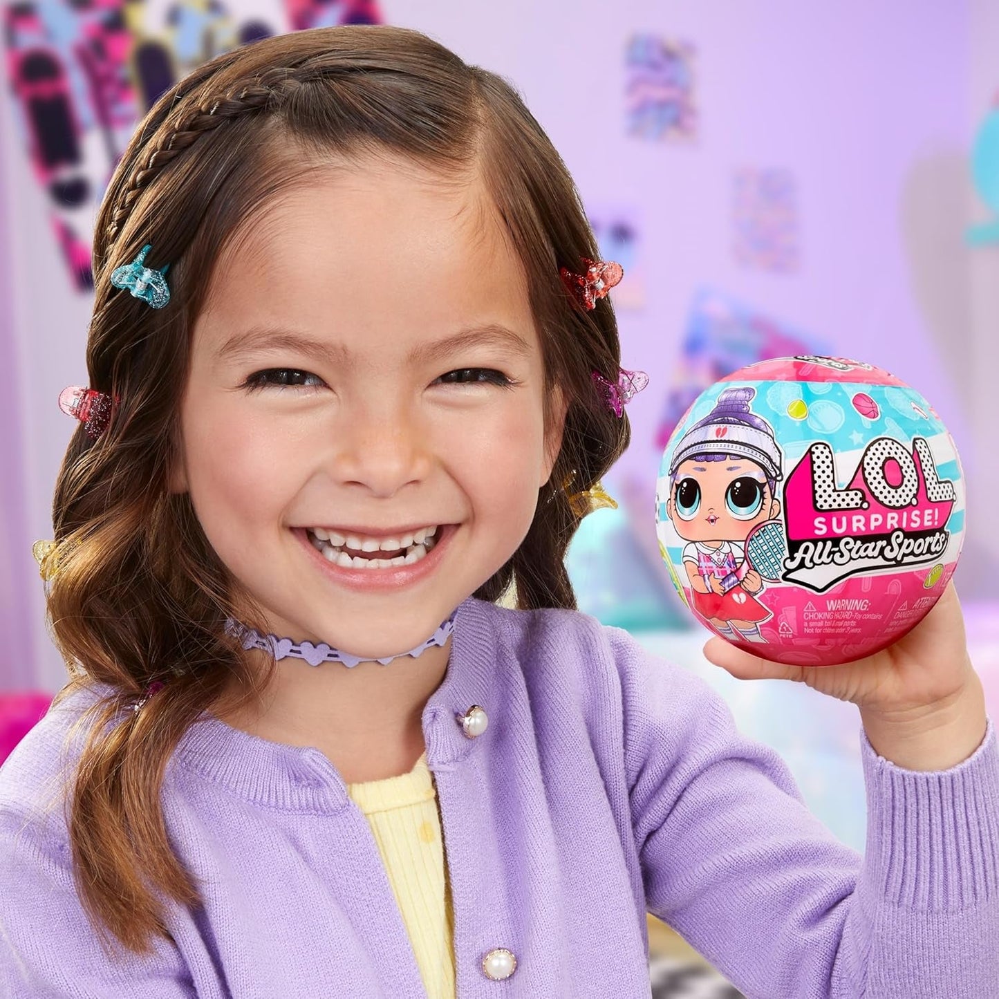 LOL Verrassing! All-Star Sports Vault Tots-collectie - Inclusief 1 pop, gepantserde verpakking, 12 verzamelpoppen, 8 accessoires voor het uitpakken, ideaal voor kinderen vanaf 4 jaar, Roze