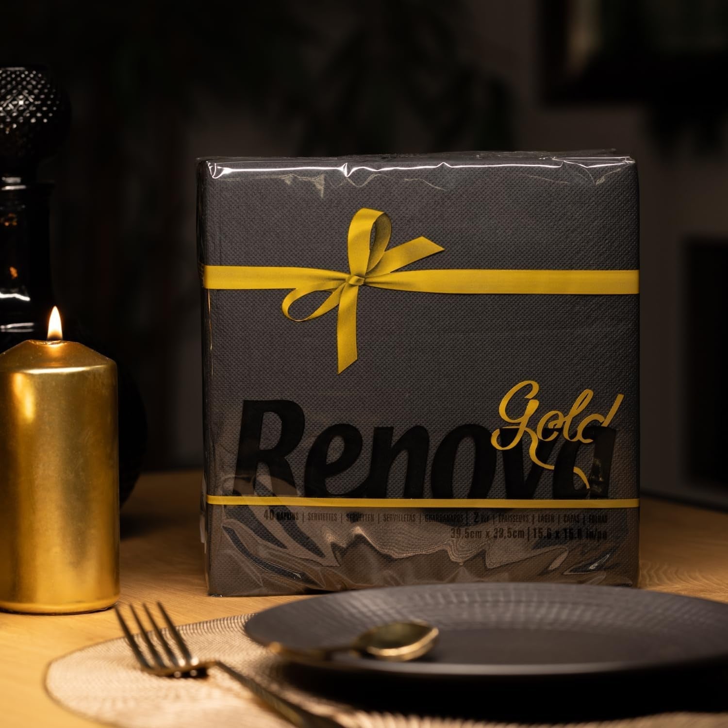 Renova zwarte papieren servetten, 40 servetten, groot, 2-laags.