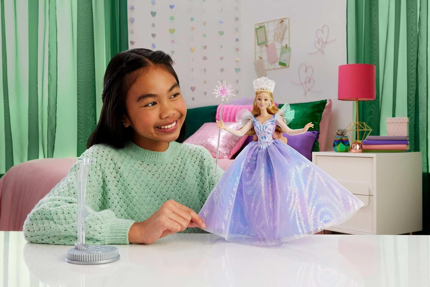 Mattel Wicked: Part 2 van Universal Pictures Glinda Deluxe pop met afneembare outfit en 3 accessoires, geïnspireerd door de film, JFM13, [Multicolor]