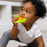 Infantino Lil' Nibbles, getextureerde siliconen bijtring, BPA-vrij babybijtringspeeltje, zacht, gemakkelijk vast te houden, zintuiglijke stimulatie voor zuigelingen, wortel