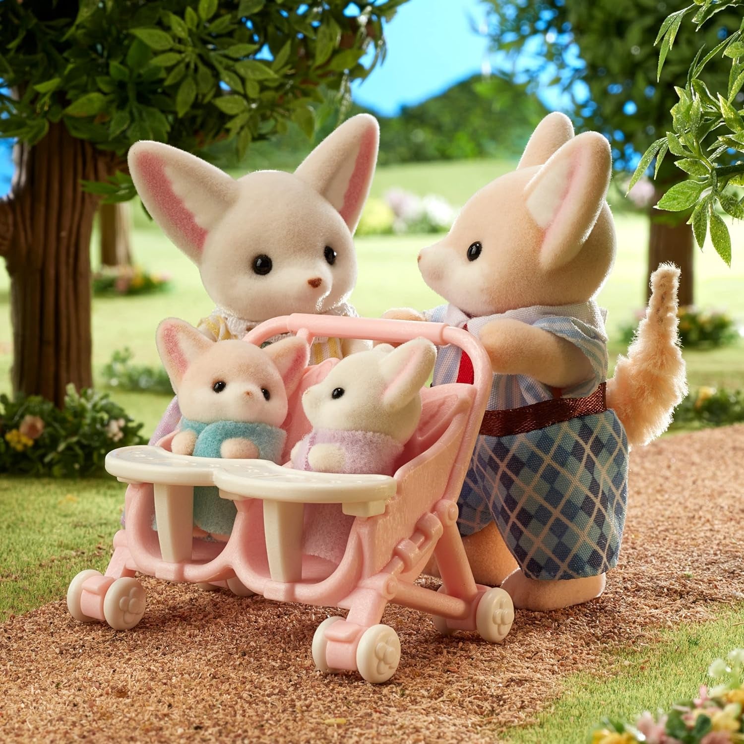Sylvanian Families L5696 Woestijnvosfamilie