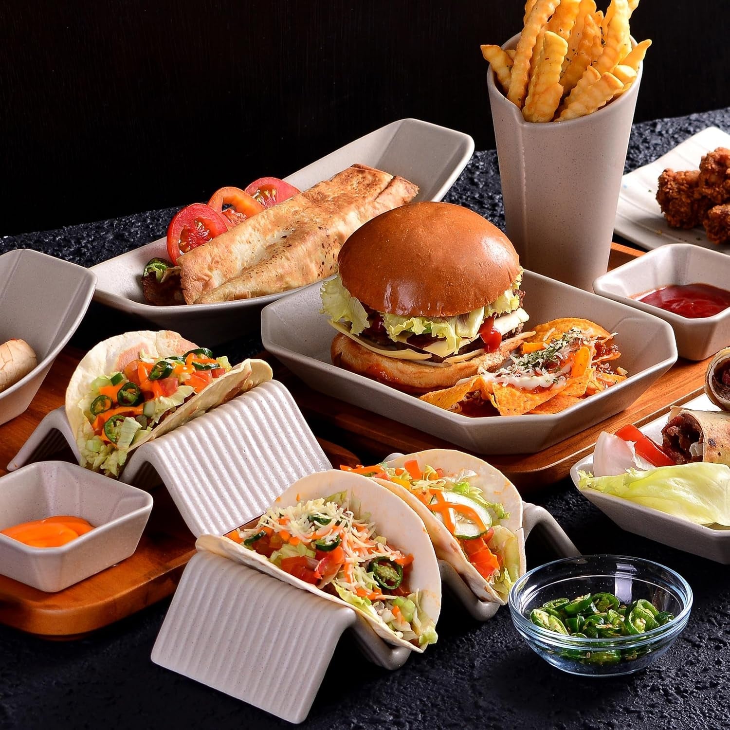 CreaTable, 33984, Street Food-serie, serviesset voor 2 personen, Street Taco 2-standaard in steengoed, vaatwasmachine- en magnetronbestendig, kwaliteitsproductie