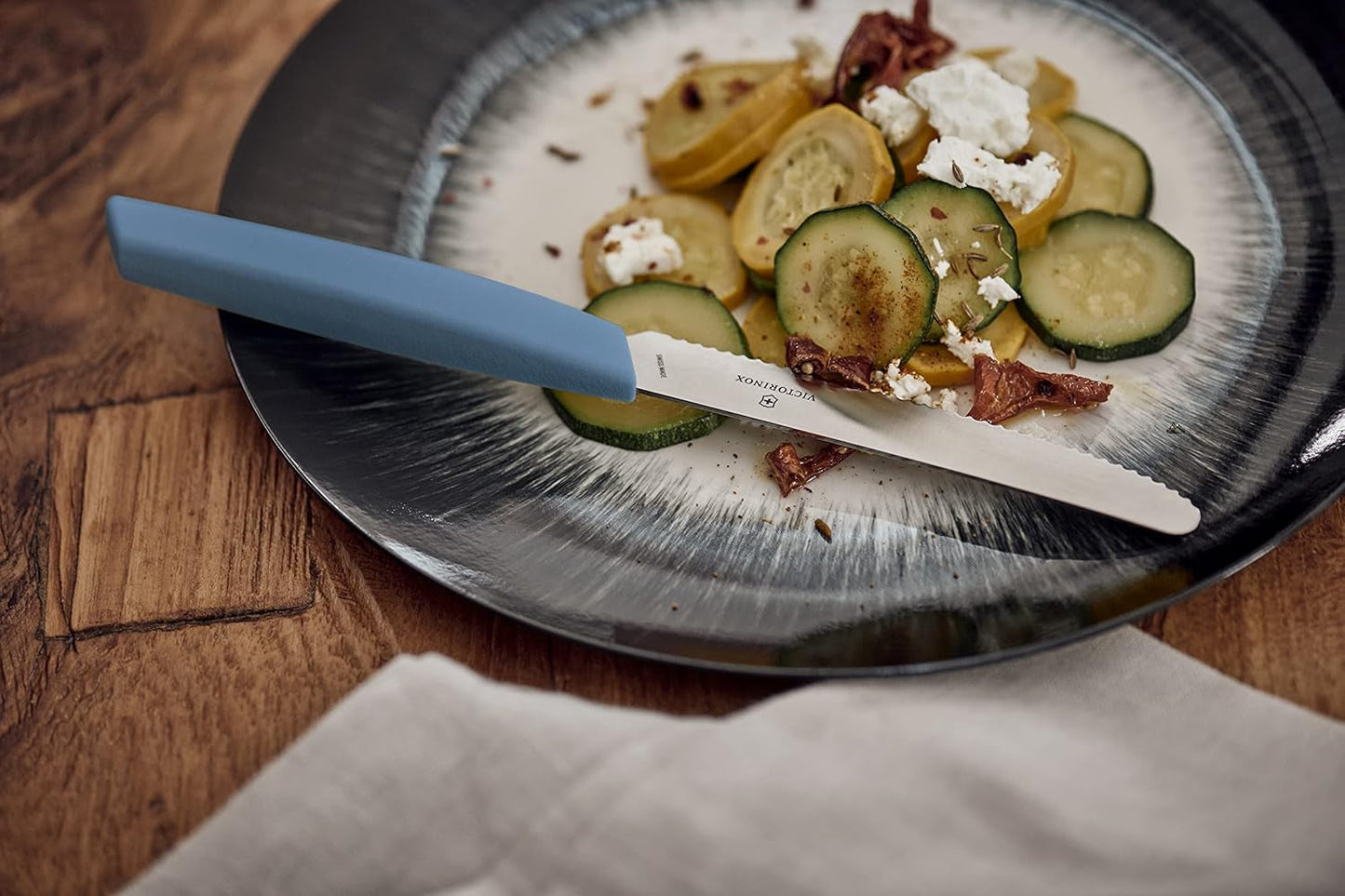 VICTORINOX Moderne Zwitserse bestekset voor 6, 12-delige keuken Naty Shop
