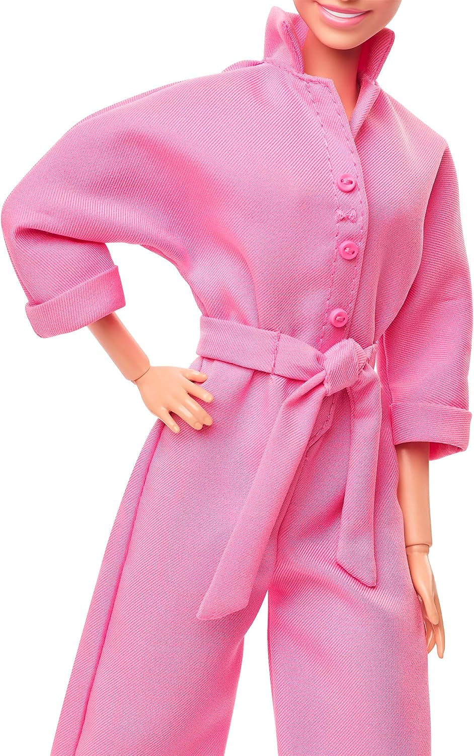 BARBIE THE MOVIE Margot Robbie - Puppe mit Kaugummi-Rosa Jumpsuit, Messy Updo, Sonnenbrille, Kopftuch, Wedge-Sneakers, Sammlerverpackung, voor kinderen vanaf 3 jaar, HRF29
