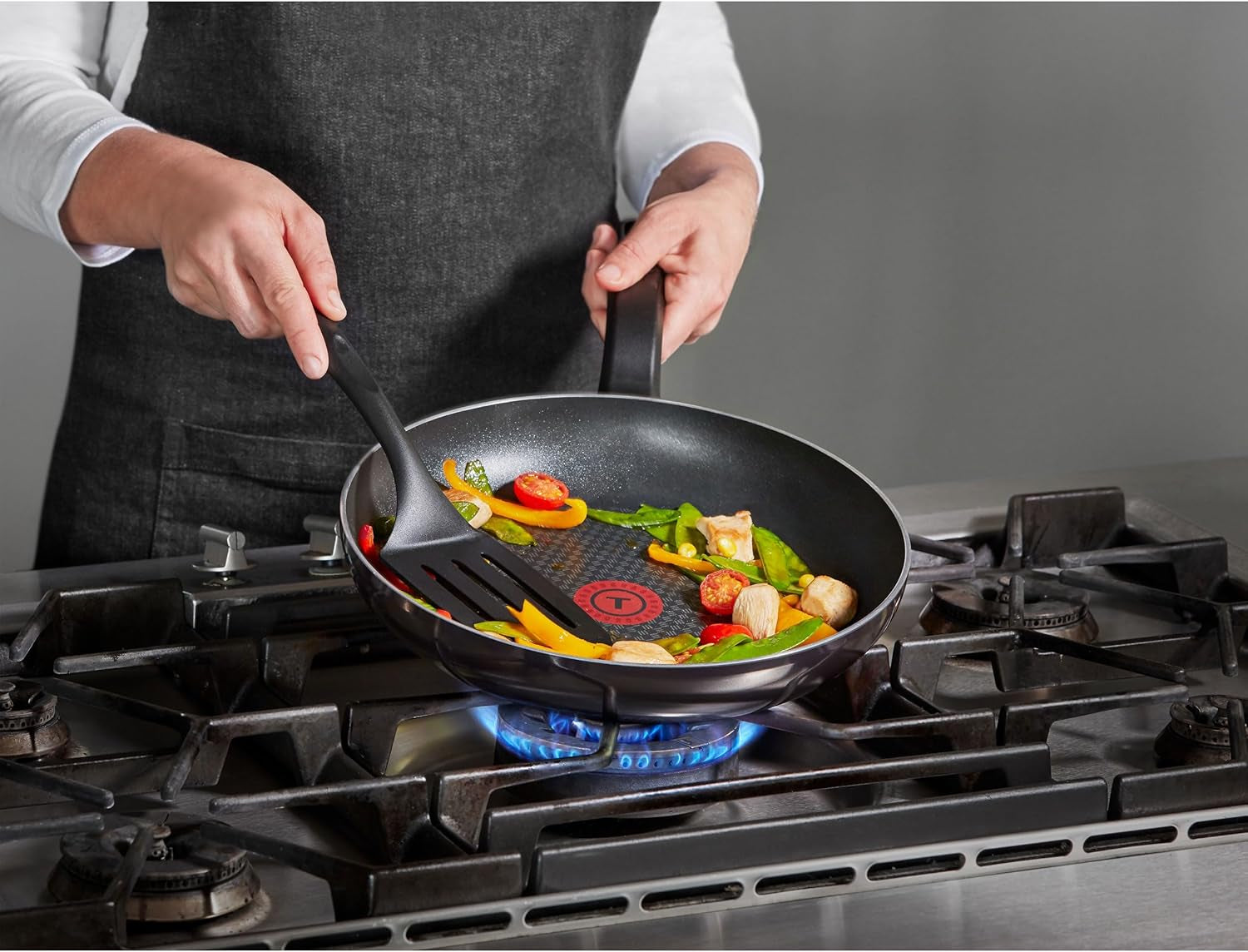 Tefal D52606 Resist, titanium antiaanbaklaag Potten en pannen Naty Shop