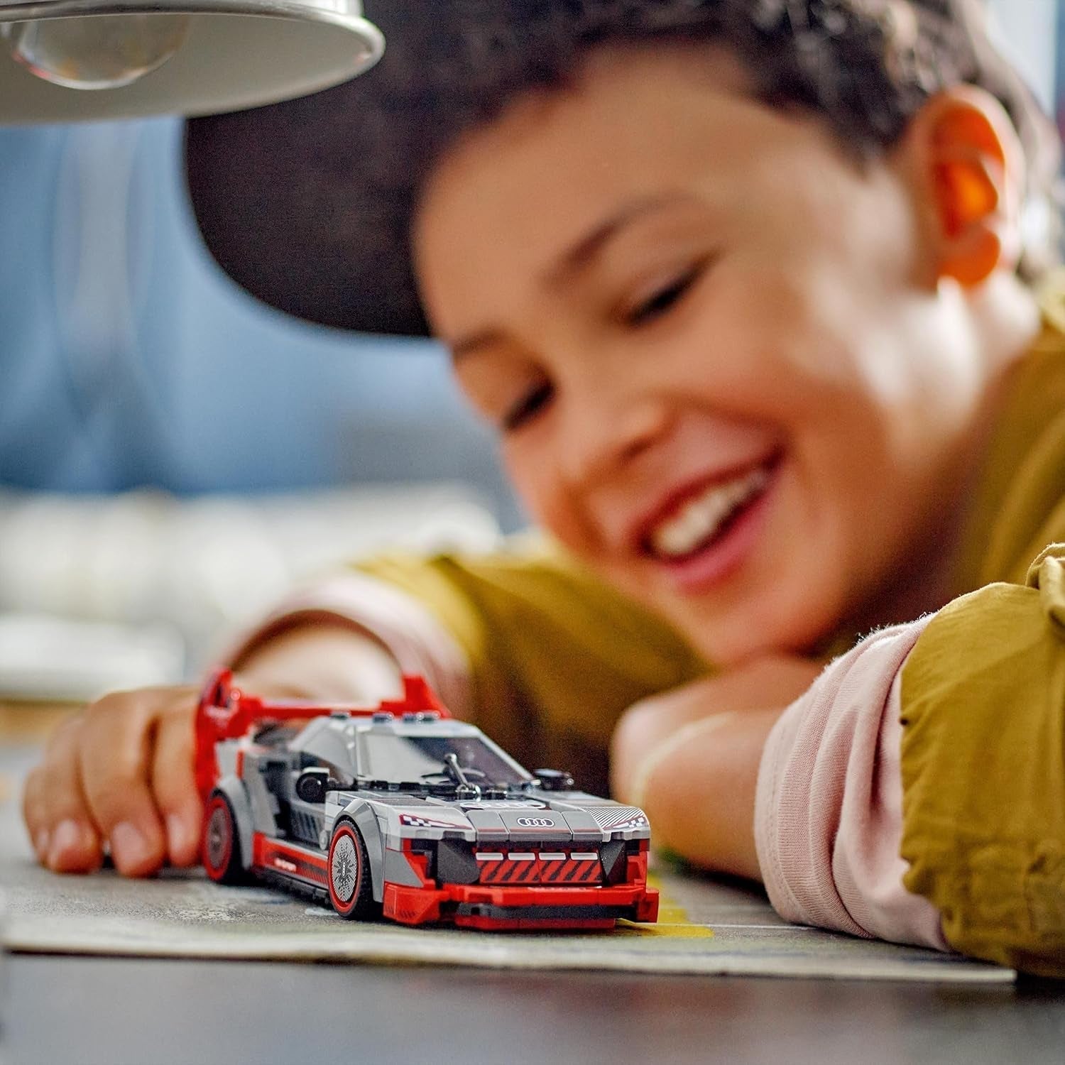 LEGO Speed Champions Audi S1 E-Tron Quattro raceautoset met autospeelgoed om te bouwen, spelen en tentoon te stellen, automodel voor kinderen, cadeau voor 9-jarige jongens en meisjes 76921 Bouwsets
