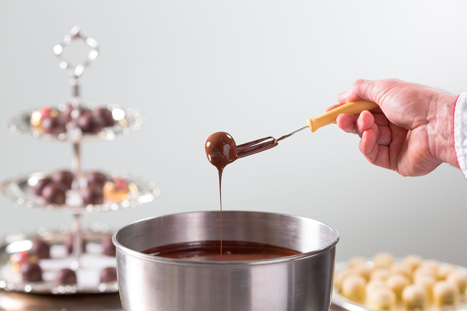 Reber Mozart-balletjes met pure chocolade, verpakking van 6 met marsepein en nougat, veganistisch - 1 x 120 g