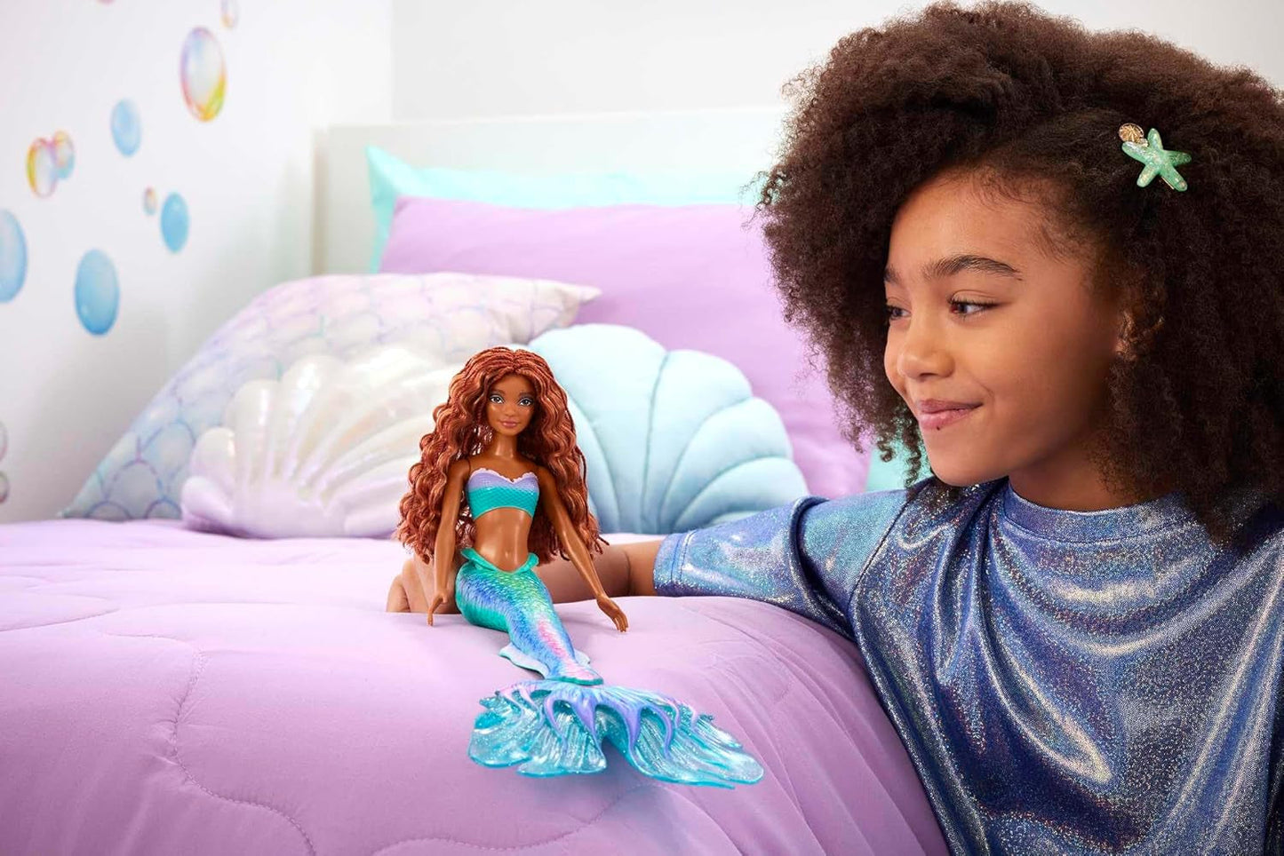 Mattel Disney Ariel - De kleine zeemeerminpop, geïnspireerd door de kleine zeemeerminfilm, zeemeerminspeelgoed, positioneerbaar, Disney-cadeaus, speelgoed voor kinderen vanaf 3 jaar, HLX08