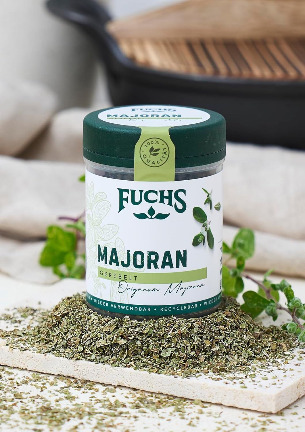 Fuchs Gewürze - Marjolein gerebelt - zum Würzen von Kartoffelgerichten, Fleischgerichten oder Eintöpfen - natuurlijke ingrediënten - 10 g in wiederverwendbarer, recyclebarer Dosis