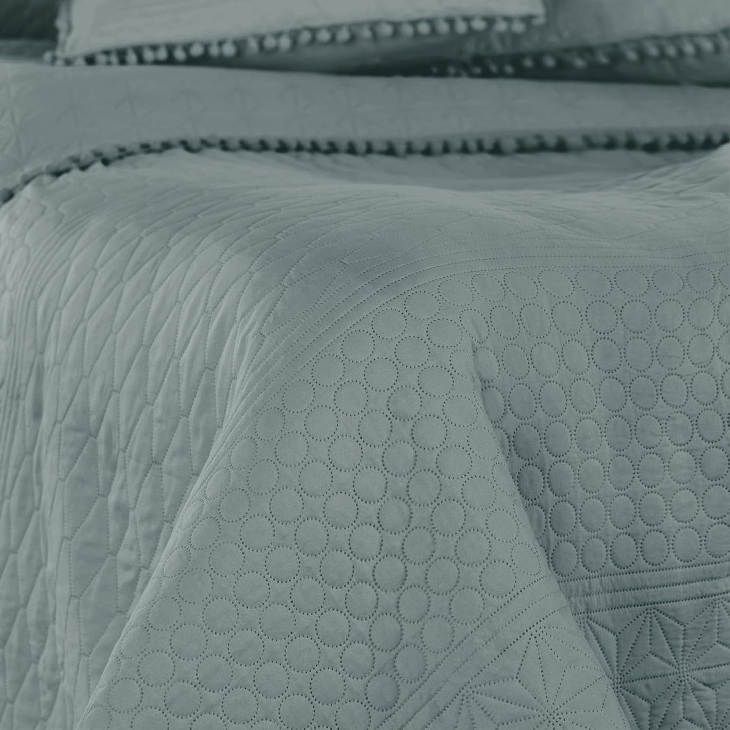 Ameliahome Sprei met pompons 220X240 Cm Dubbelzijdige sprei Ultrasoon Quilten Polyester Meadore Grijs Bedden en Dekens Besuche den AmeliaHome-Store