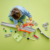 LEGO DUPLO Stadsspoorbrug en -rails - Uitbreidingsset, cadeau voor kinderen vanaf 2 jaar, bouw- en reconstructieset, voorschoolse ontwikkelingsset, educatief speelgoed 10426 Bouwsets Besuche den LEGO-Store