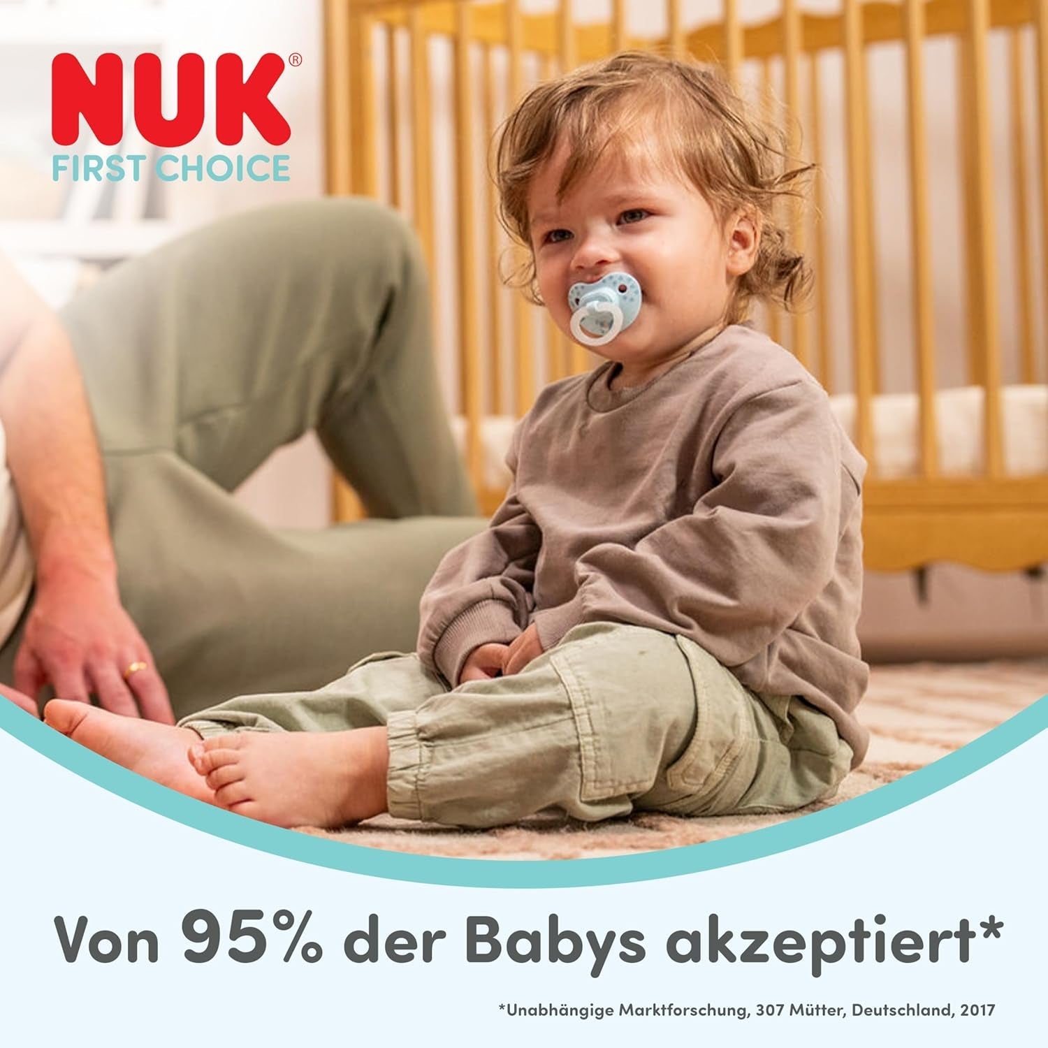 NUK First Choice klassieke dag- en nachtfopspenen voor baby's | 6-18 maanden | Orthodontische fopspenen die oplichten in het donker | 95% acceptatie door baby's** | Blauw | Pak van 2