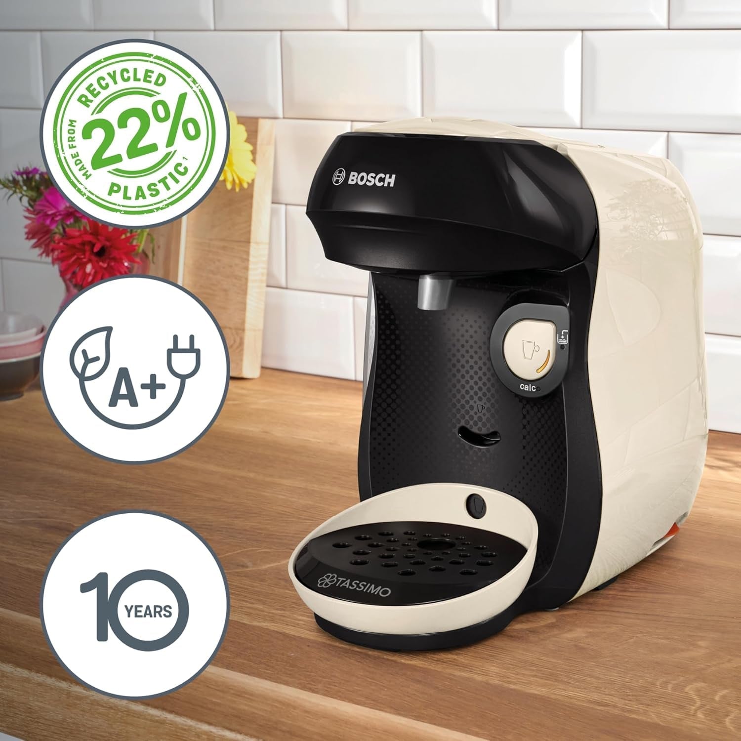 Bosch Tassimo Happy Friendly TAS107E Capsule-espressomachine, 70+ dranken, geschikt voor alle kopjes, auto-stop, duurzaam, perfecte dosering, ruimtebesparend, 1400W, crème/zwart