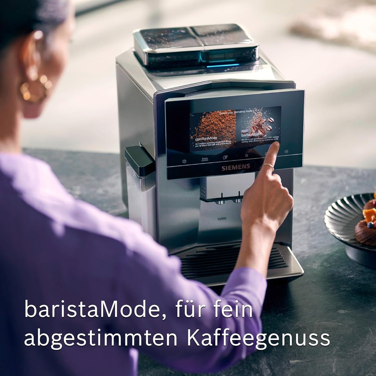 Siemens EQ900 automatische espressomachine, groot TFT-kleurenscherm, 2 bonencontainers, 36 warme en koude dranken, koude koffie, superstil, tweekopsfunctie, app-bediening, roestvrij staal, TQ907D03