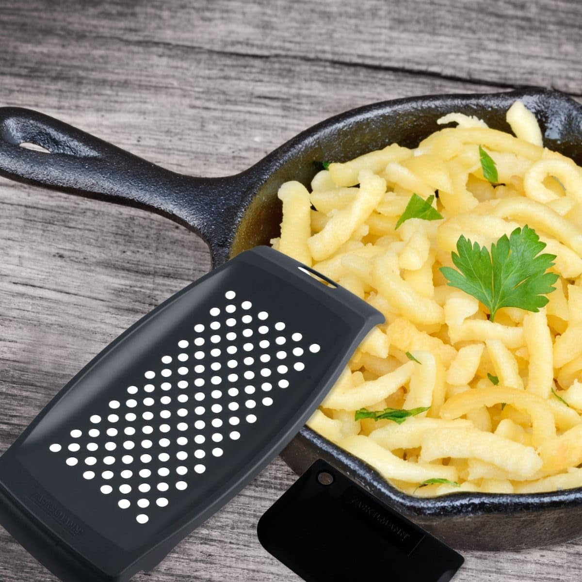 Fackelmann spaetzle rasp met deegschraper Dunschiller Naty Shop
