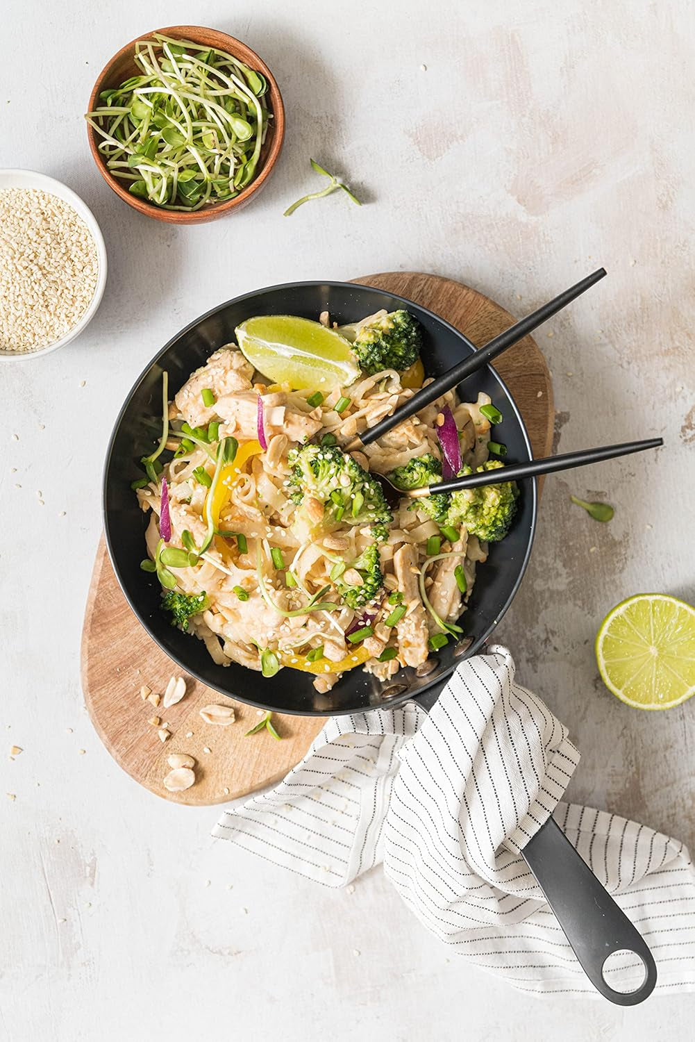 Fettuccine Konjac Noodles Bio Shirataki Diet-Food - 300 g, koolhydraatarm, suikervrij, keto, veganistisch, caloriearm, glutenvrij en eivrij, gemaakt van Konjac-meel