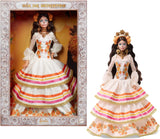 Barbie Signature Day of the Dead 2025 verzamelfiguur in crèmekleurige jurk met ruches, goudsbloemen en strikken, bloemenkroon in haar en Calavera-schmink, JBJ05