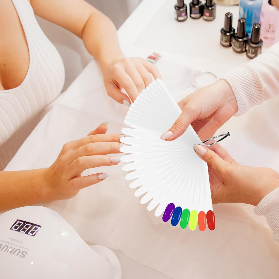 100 Nail Art Tools, Nail Art-sjablonen, doorzichtige ronde kop en ballet Nail Art-tools in natuurlijke kleuren, wordt geleverd met 2 digitale glitterstickers 1-100